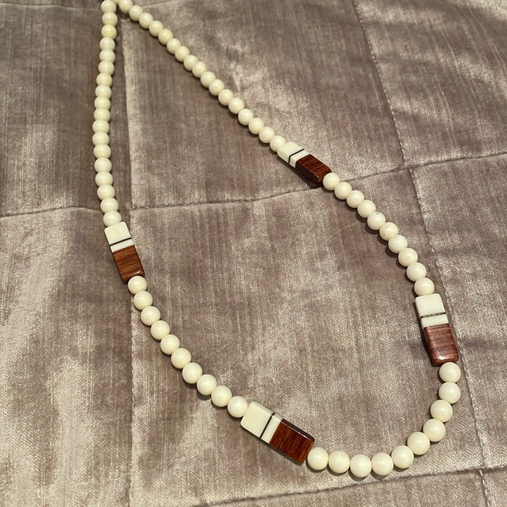Vintage White & Wood Beaded Necklace 24”